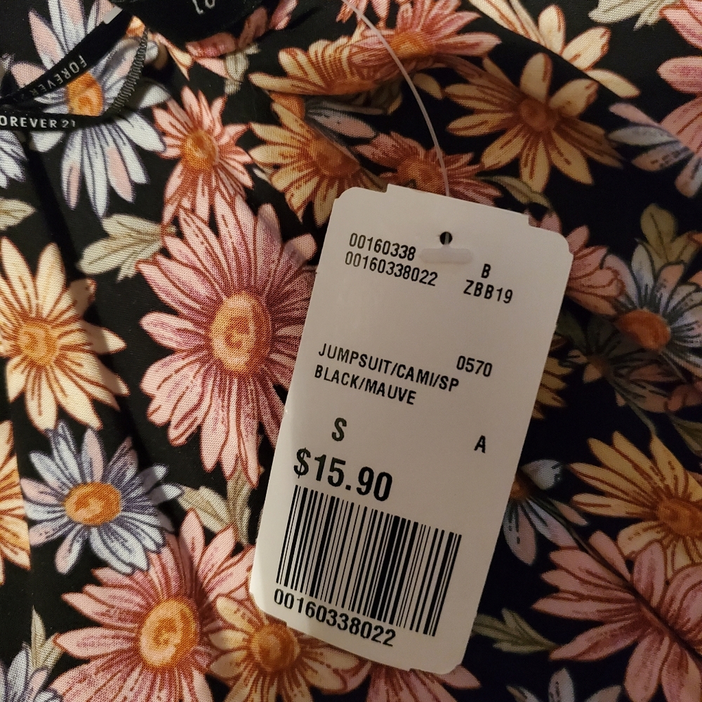 Floral romper - Picture 3 of 3